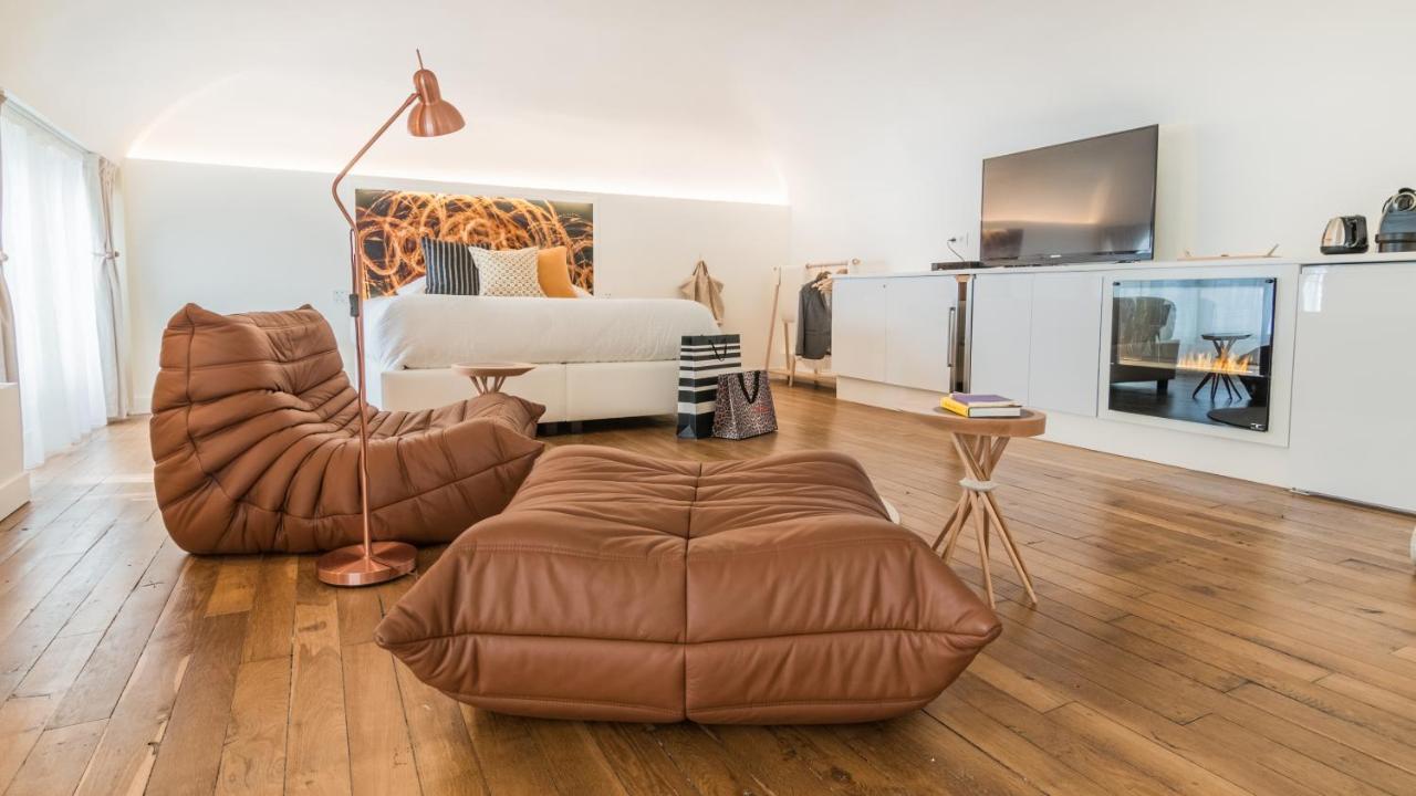 Mihotel Comte Lyon Exterior photo